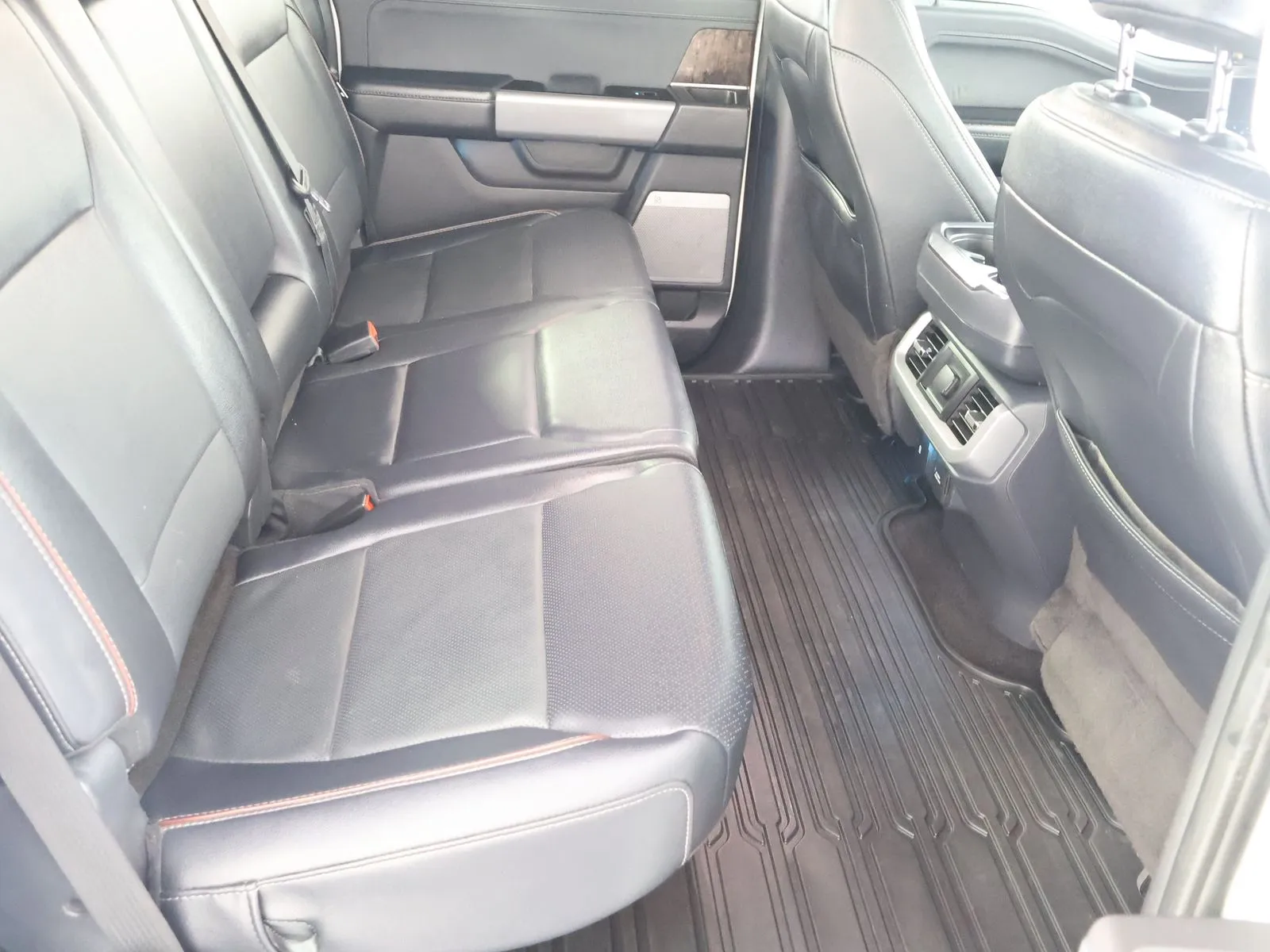 Ford F-150 photo 49
