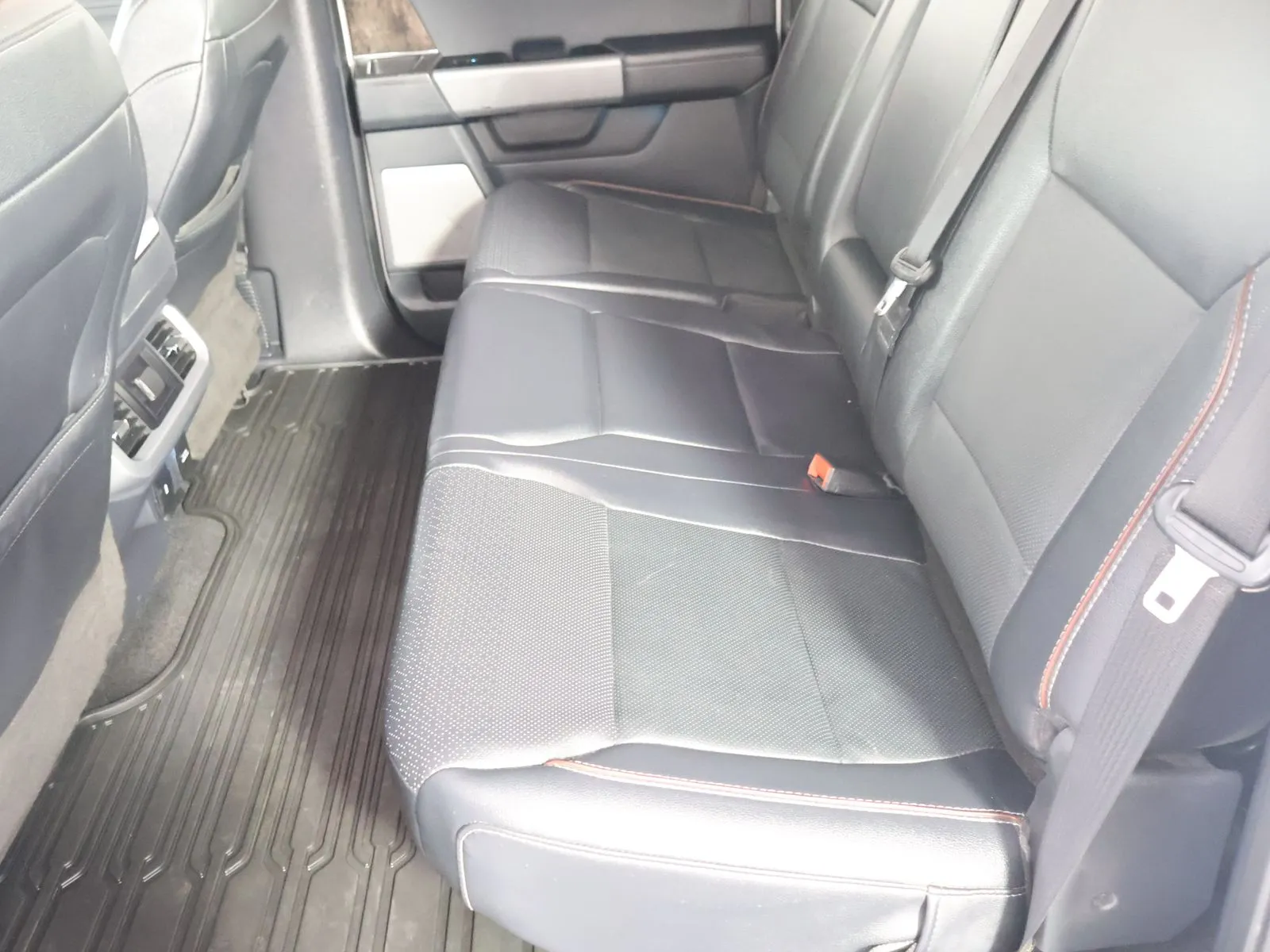Ford F-150 photo 46