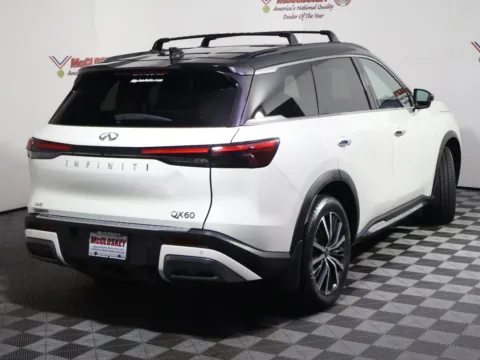 More photos of 2024 INFINITI QX60 Autograph at McCloskey Imports & 4x4s (Licensed as McCloskey Isuzu), CO