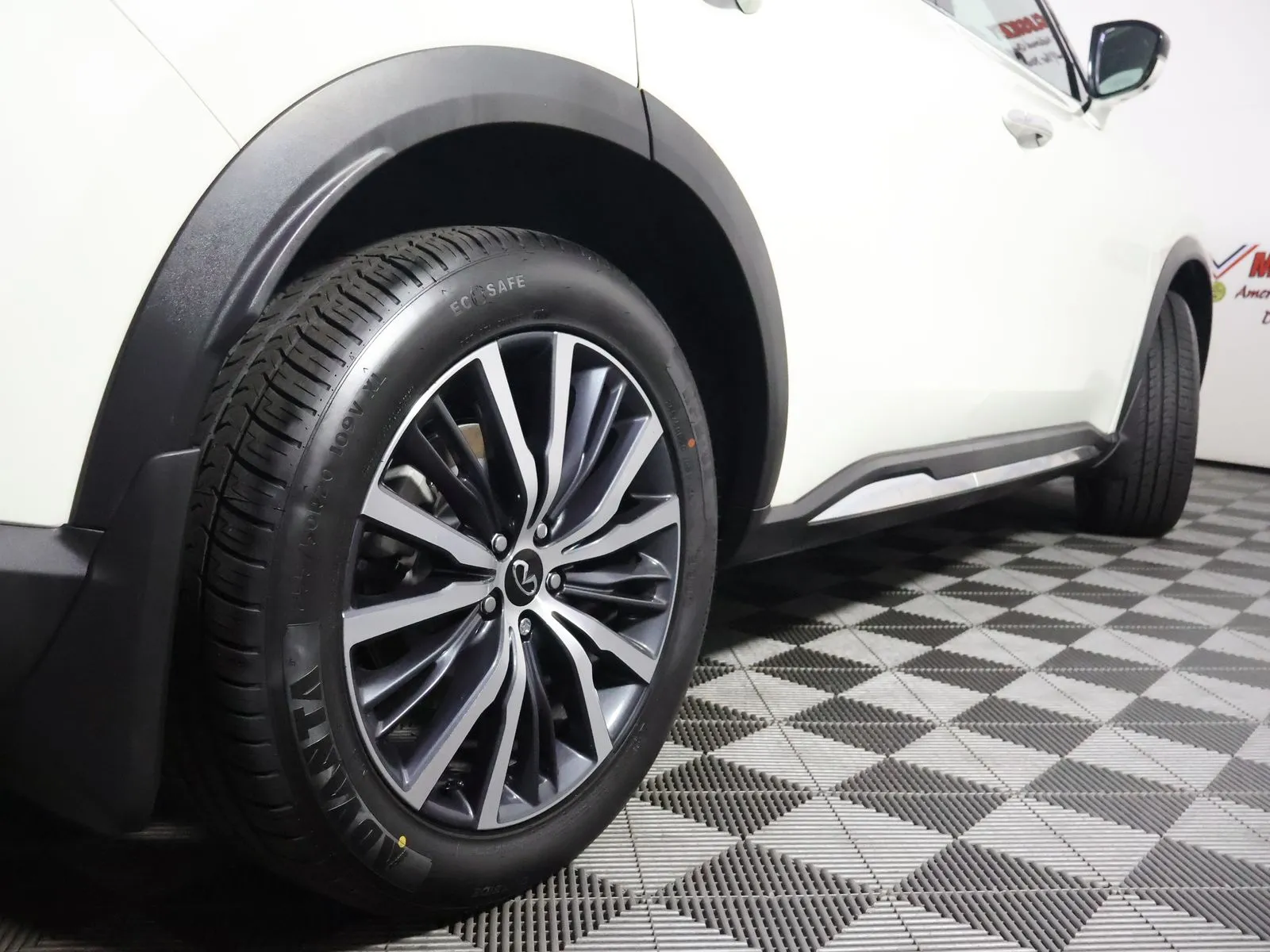 Infiniti QX60 photo 15