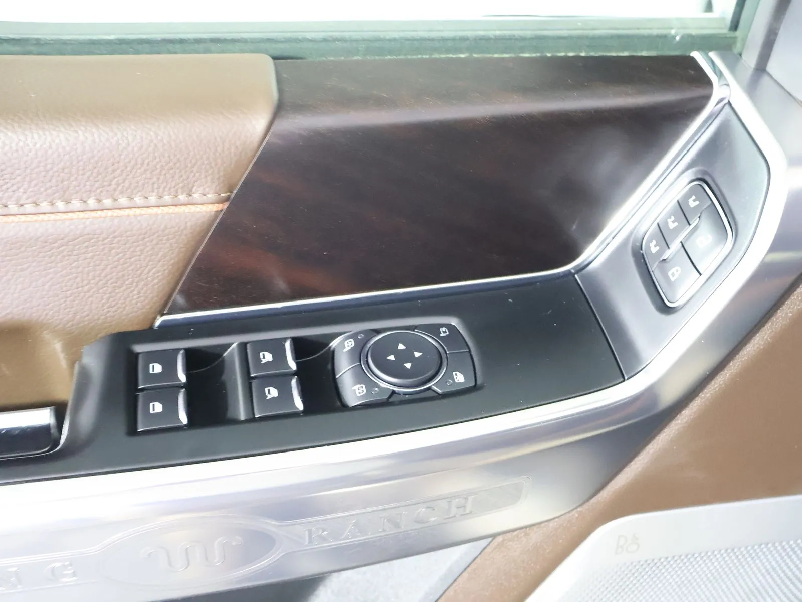 Ford F-150 photo 23