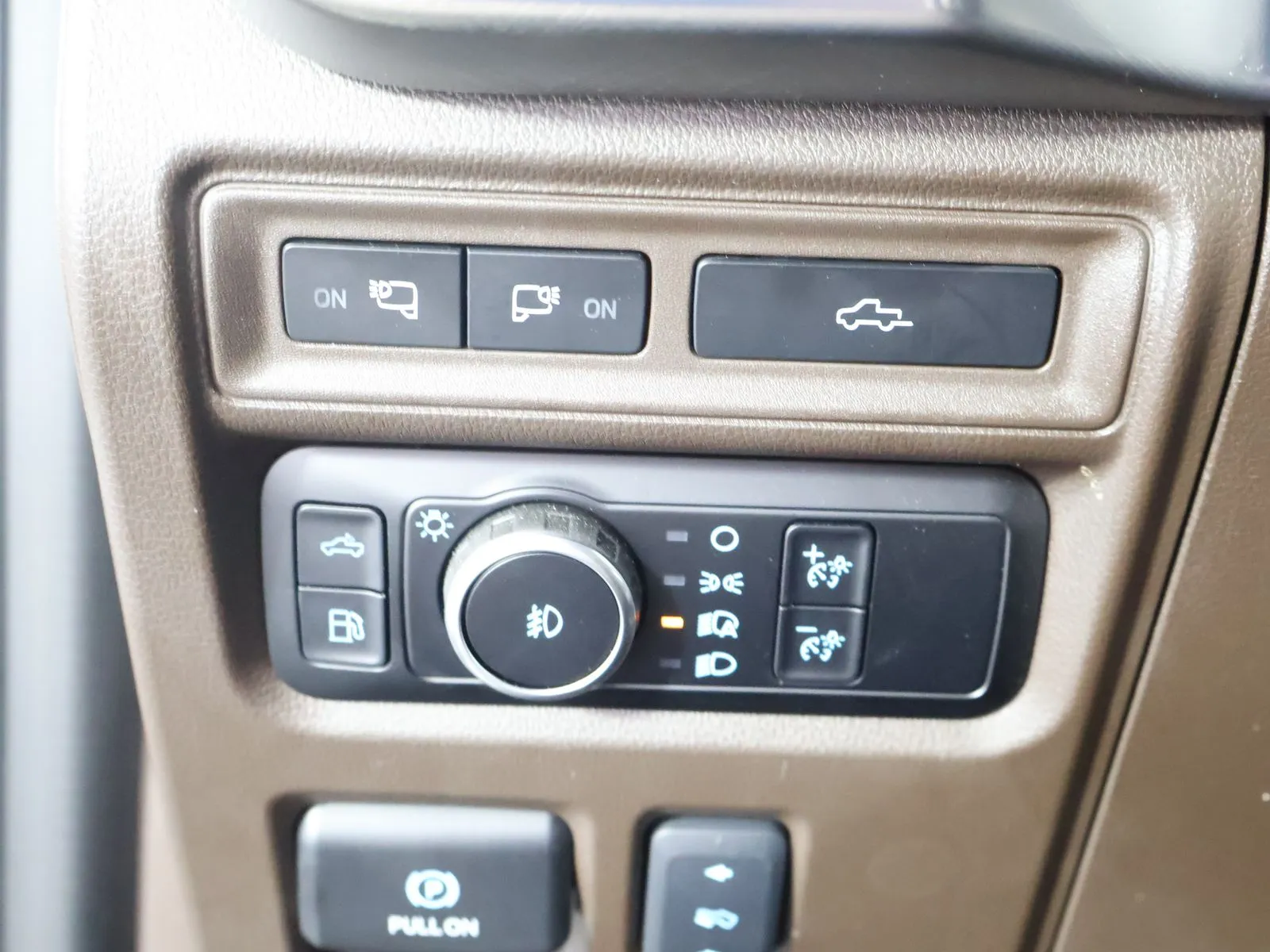 Ford F-150 photo 29