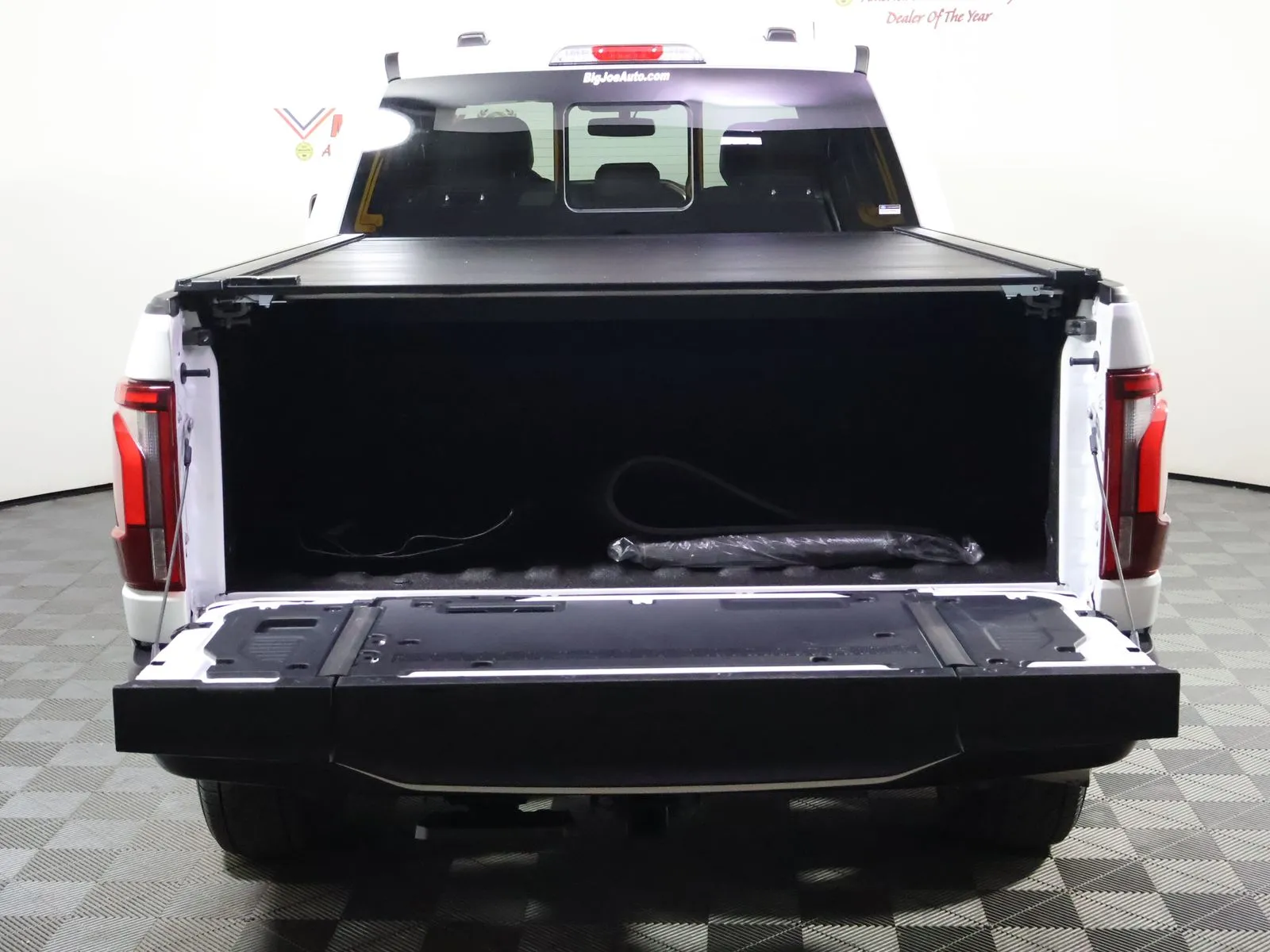Ford F-150 photo 9