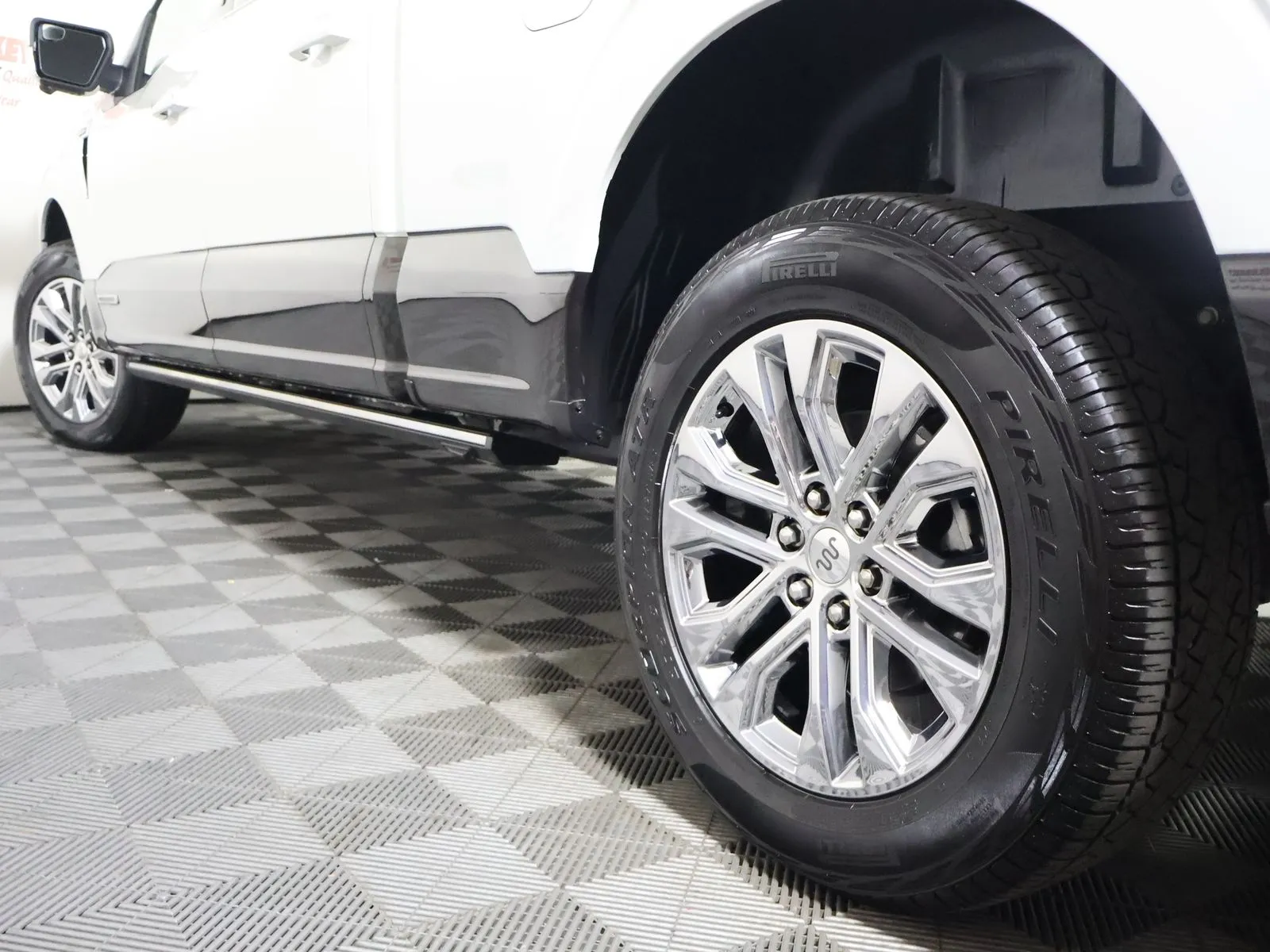 Ford F-150 photo 11