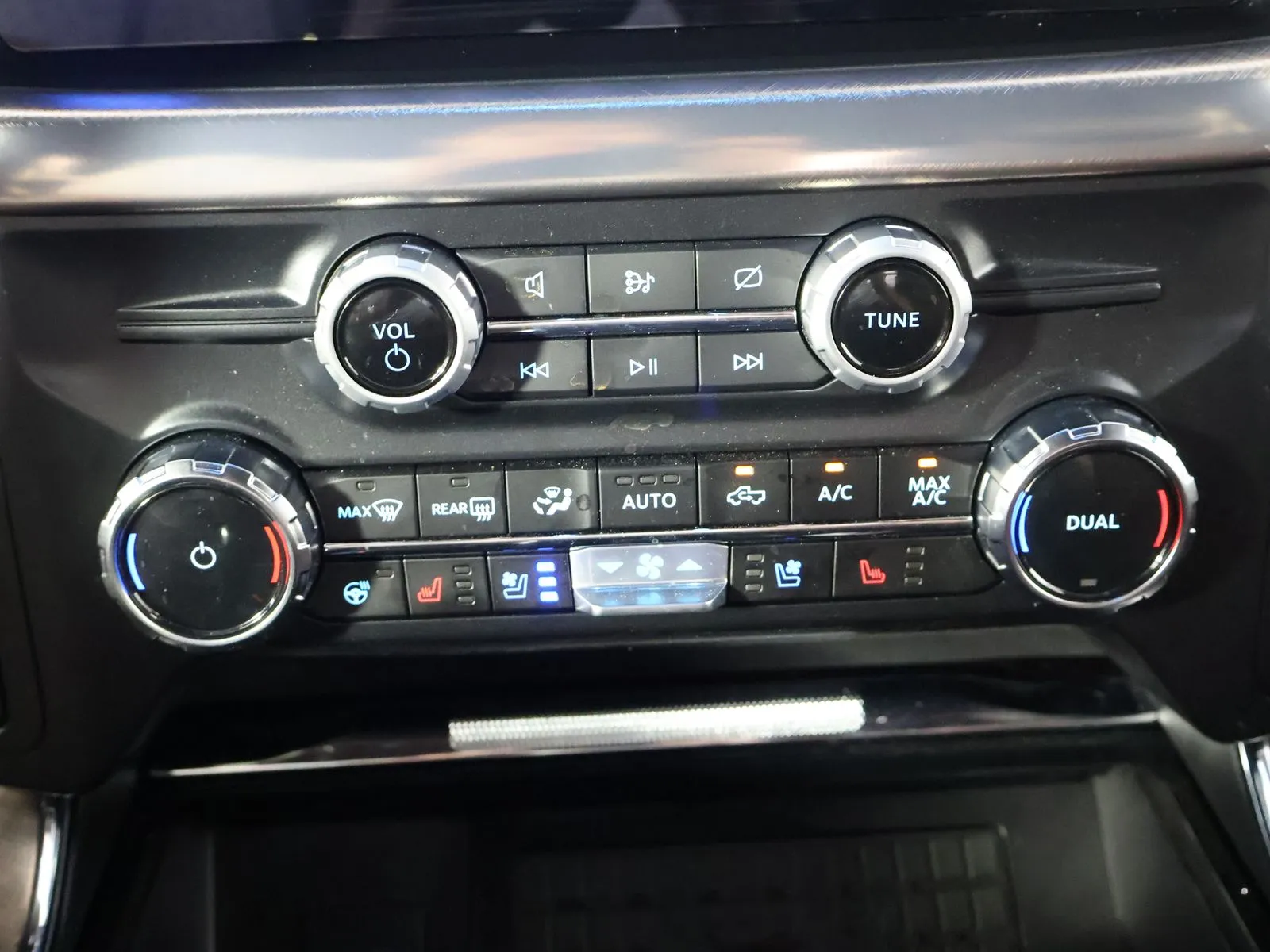 Ford F-150 photo 32