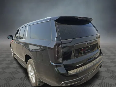 More photos of 2022 GMC Yukon XL Denali at McCloskey Imports & 4x4s (Licensed as McCloskey Isuzu), CO