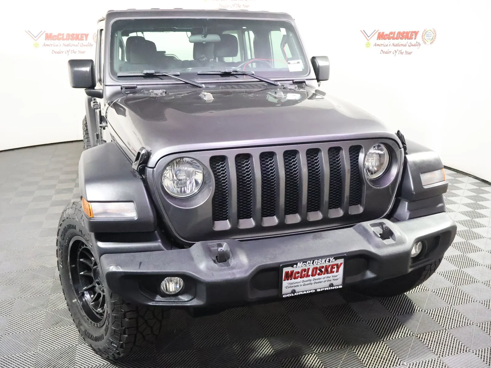 Jeep Wrangler photo 13