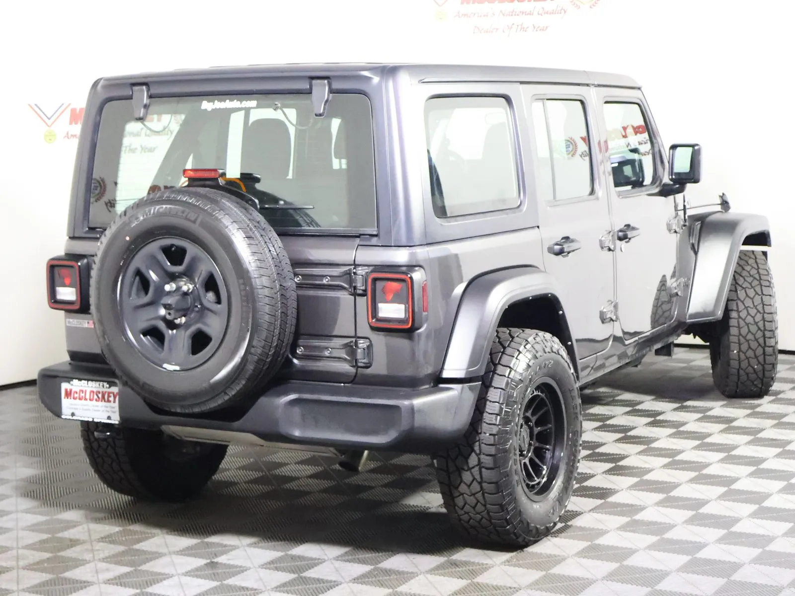 Jeep Wrangler photo 5
