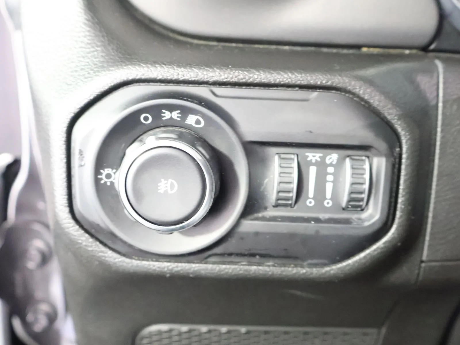 Jeep Wrangler photo 30