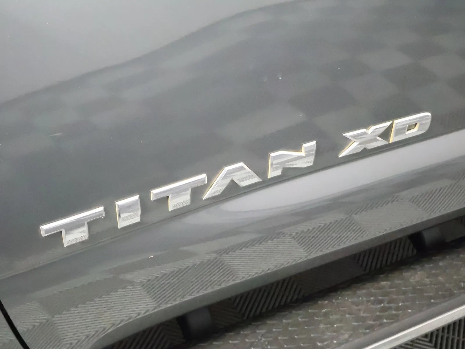 Nissan Titan photo 23