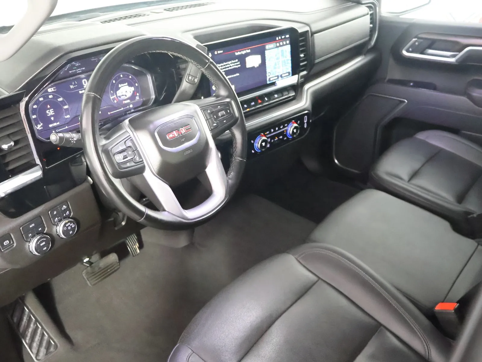 GMC Sierra photo 39