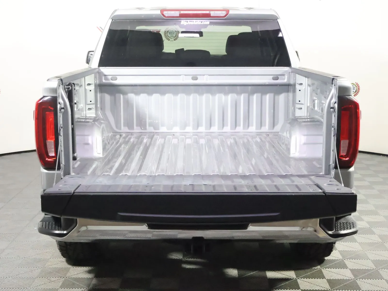 GMC Sierra photo 9