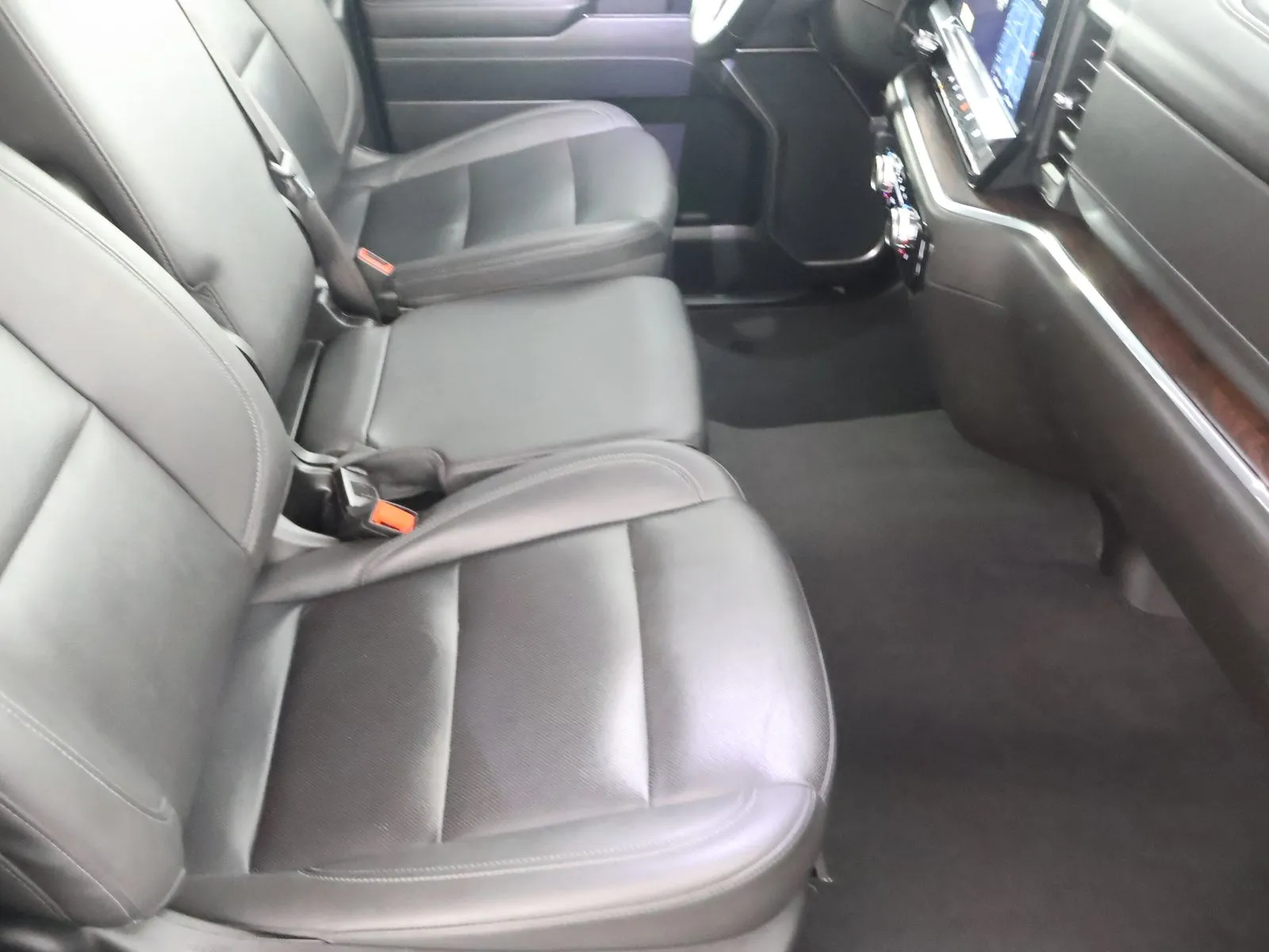 GMC Sierra photo 49