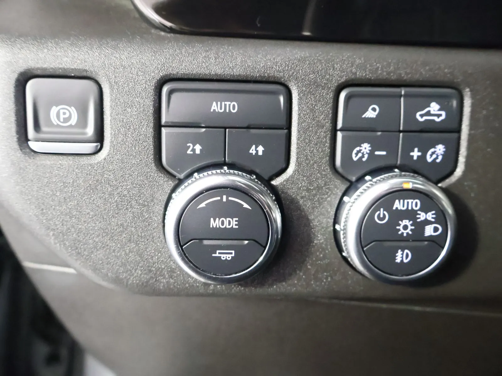 GMC Sierra photo 29