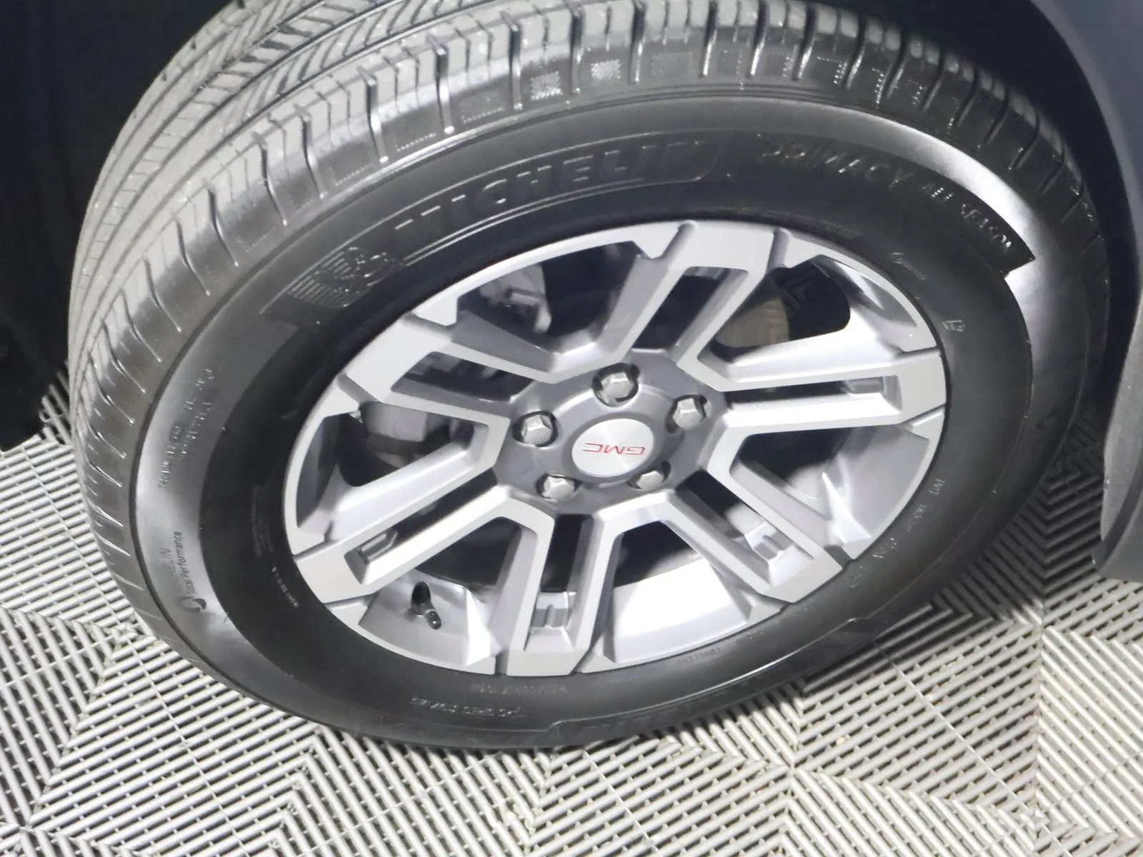 GMC Terrain photo 20