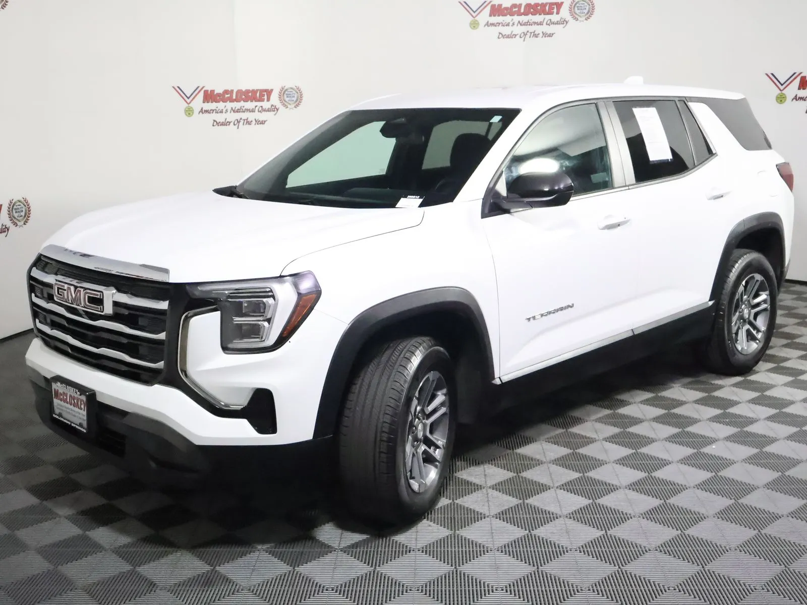 GMC Terrain photo 17