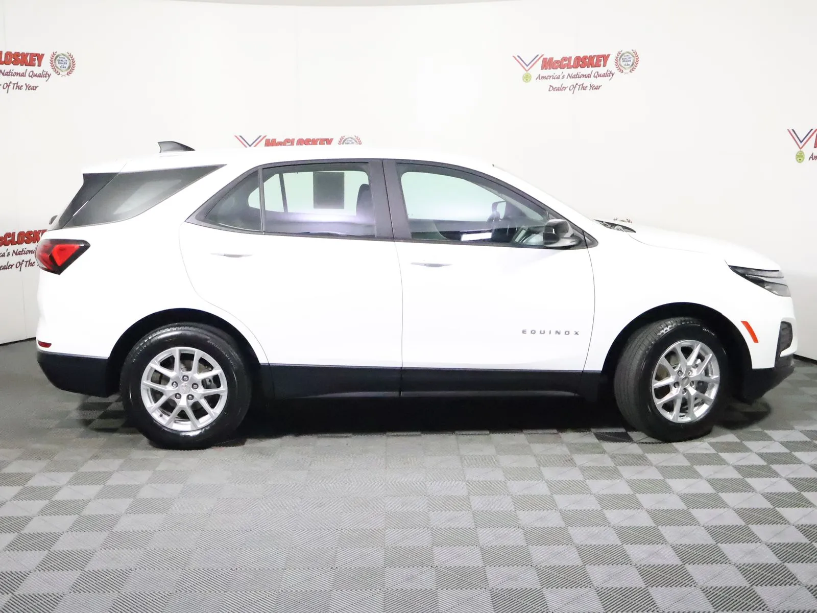 Chevrolet Equinox photo 3