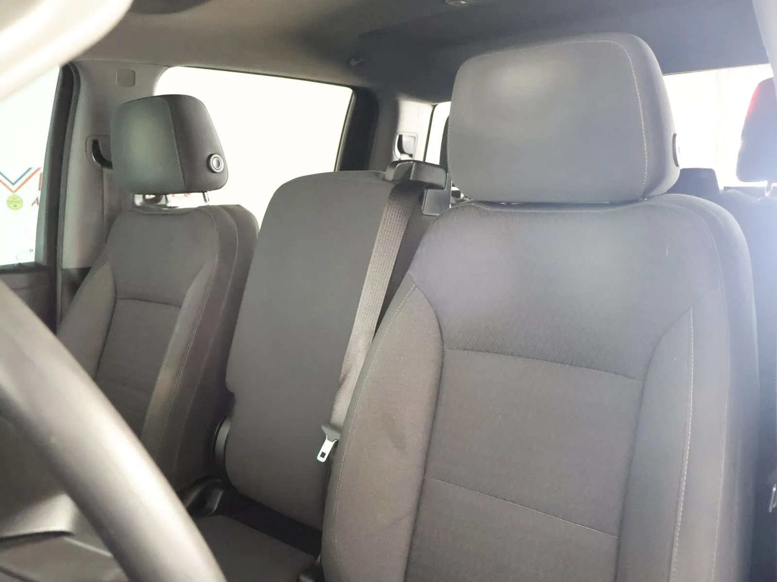 Chevrolet Silverado photo 30