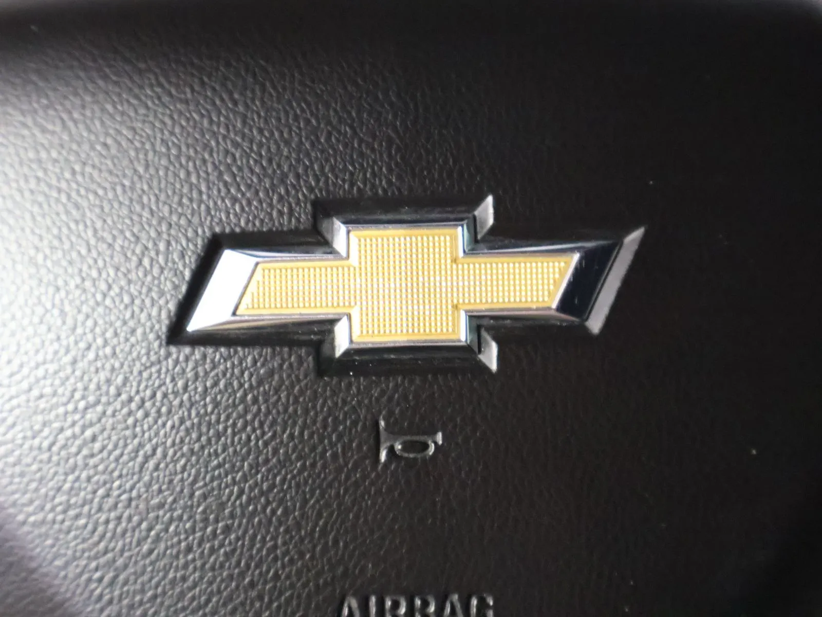 Chevrolet Silverado photo 39