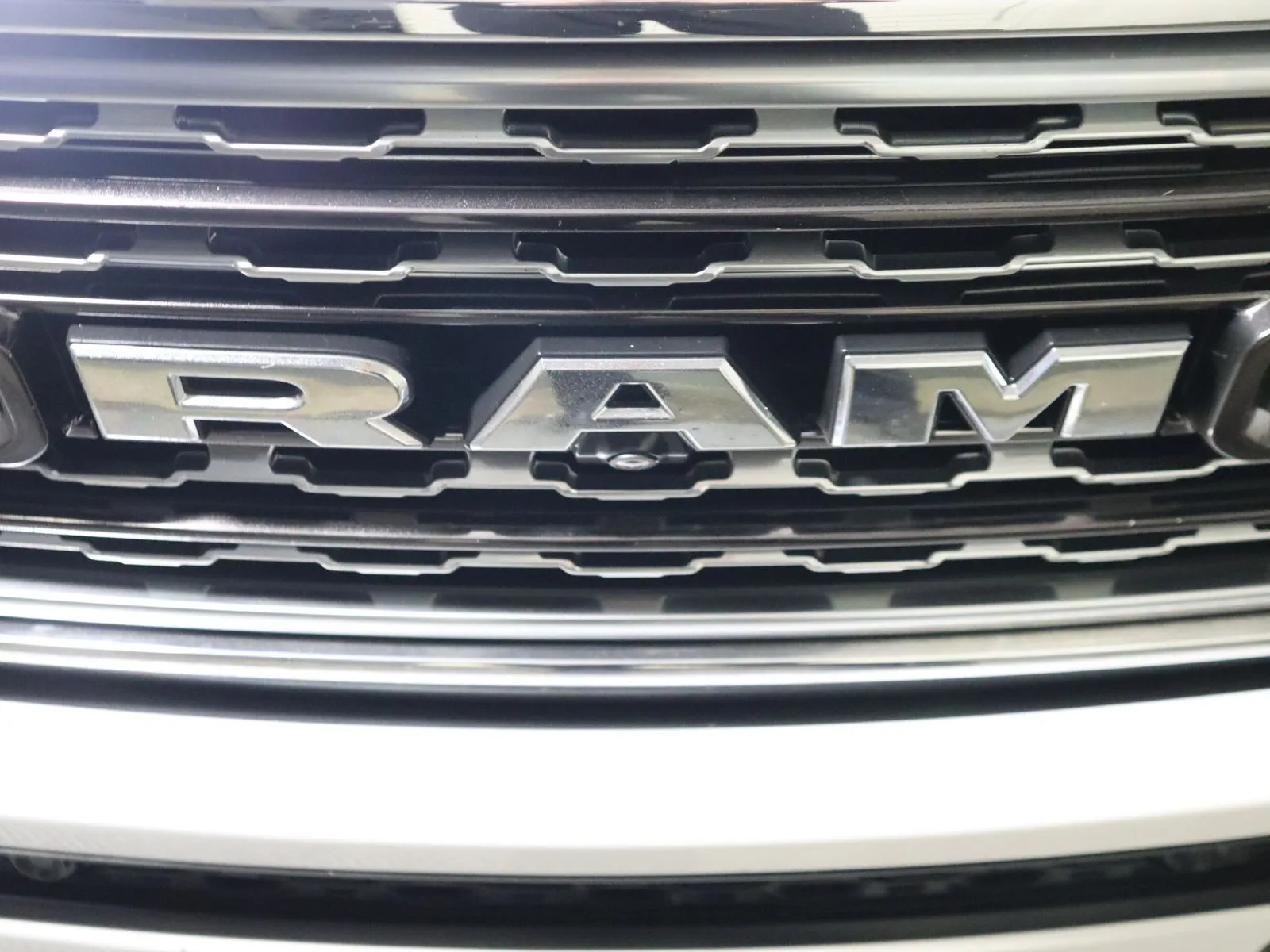 Ram 1500 photo 18