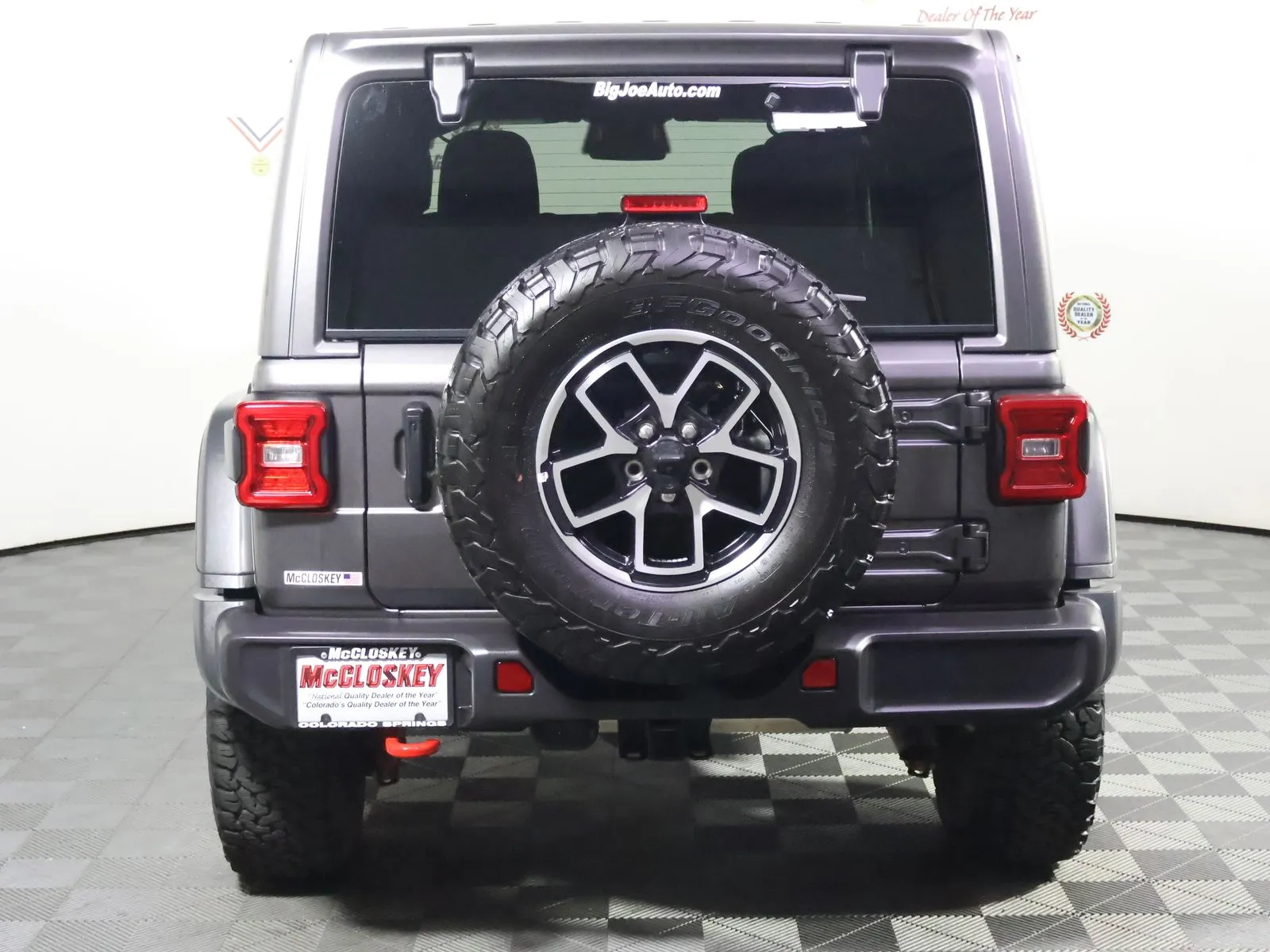 Jeep Wrangler photo 6