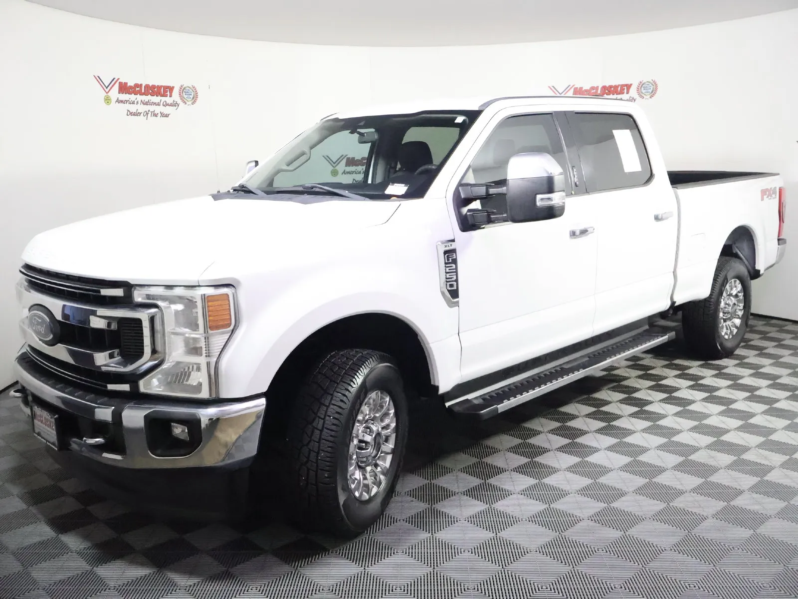 Ford F-250SD photo 15