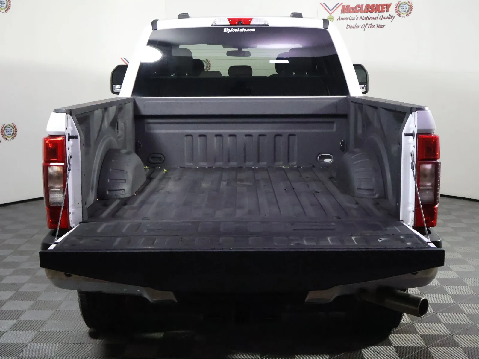 Ford F-250SD photo 10