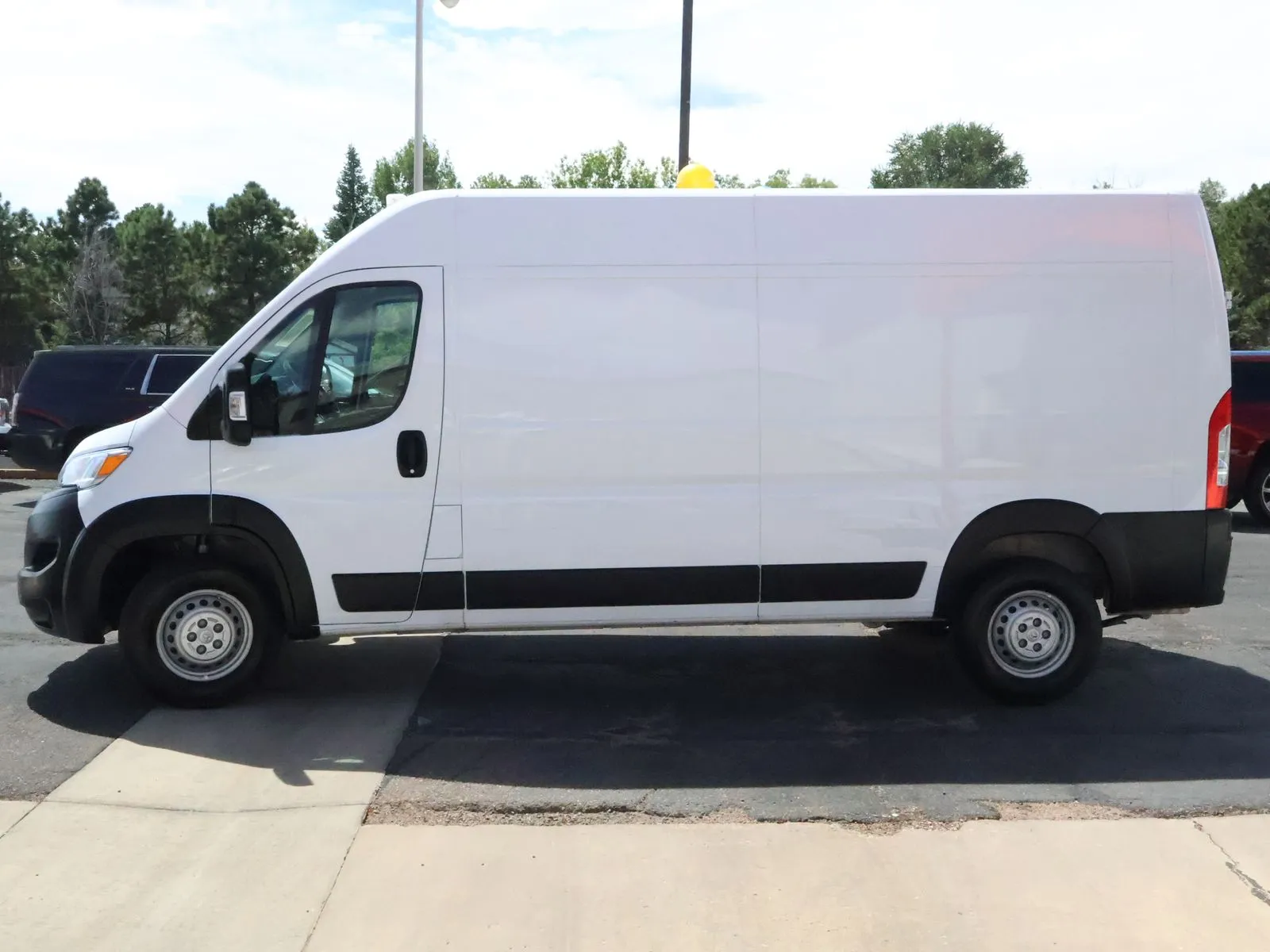 Ram ProMaster 2500 photo 15
