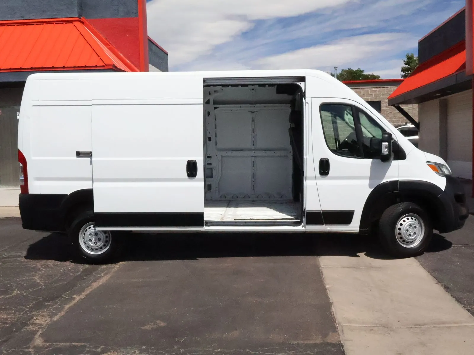 Ram ProMaster 2500 photo 12