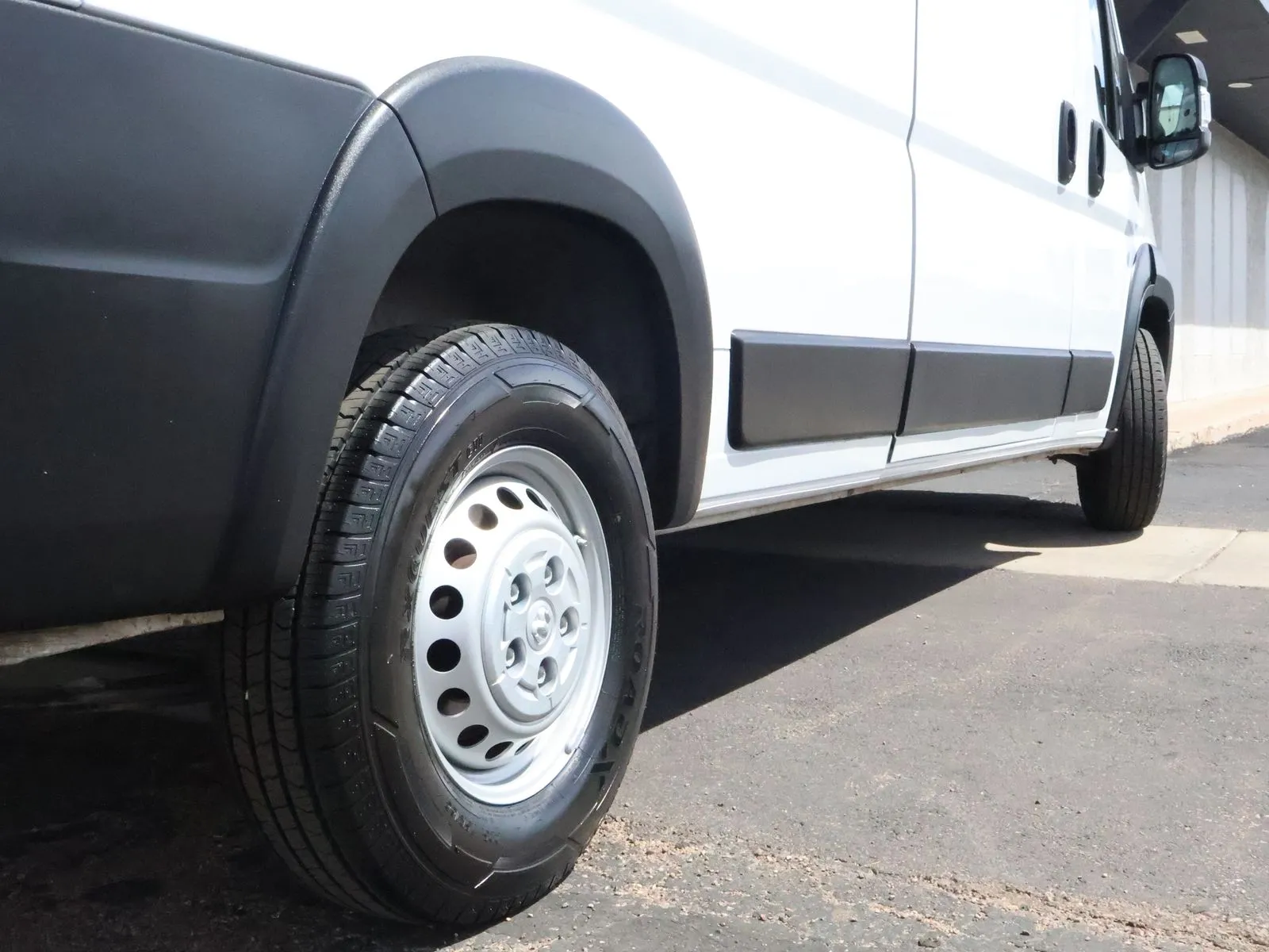 Ram ProMaster 2500 photo 24