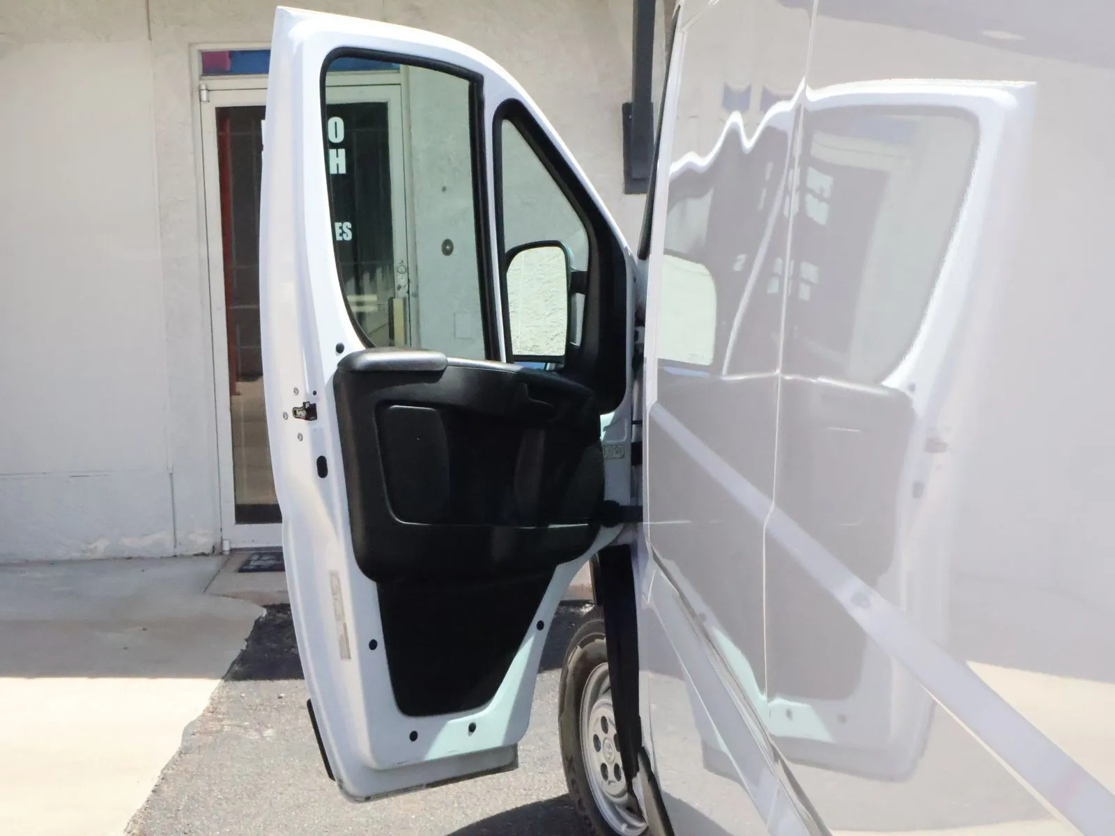 Ram ProMaster 2500 photo 23