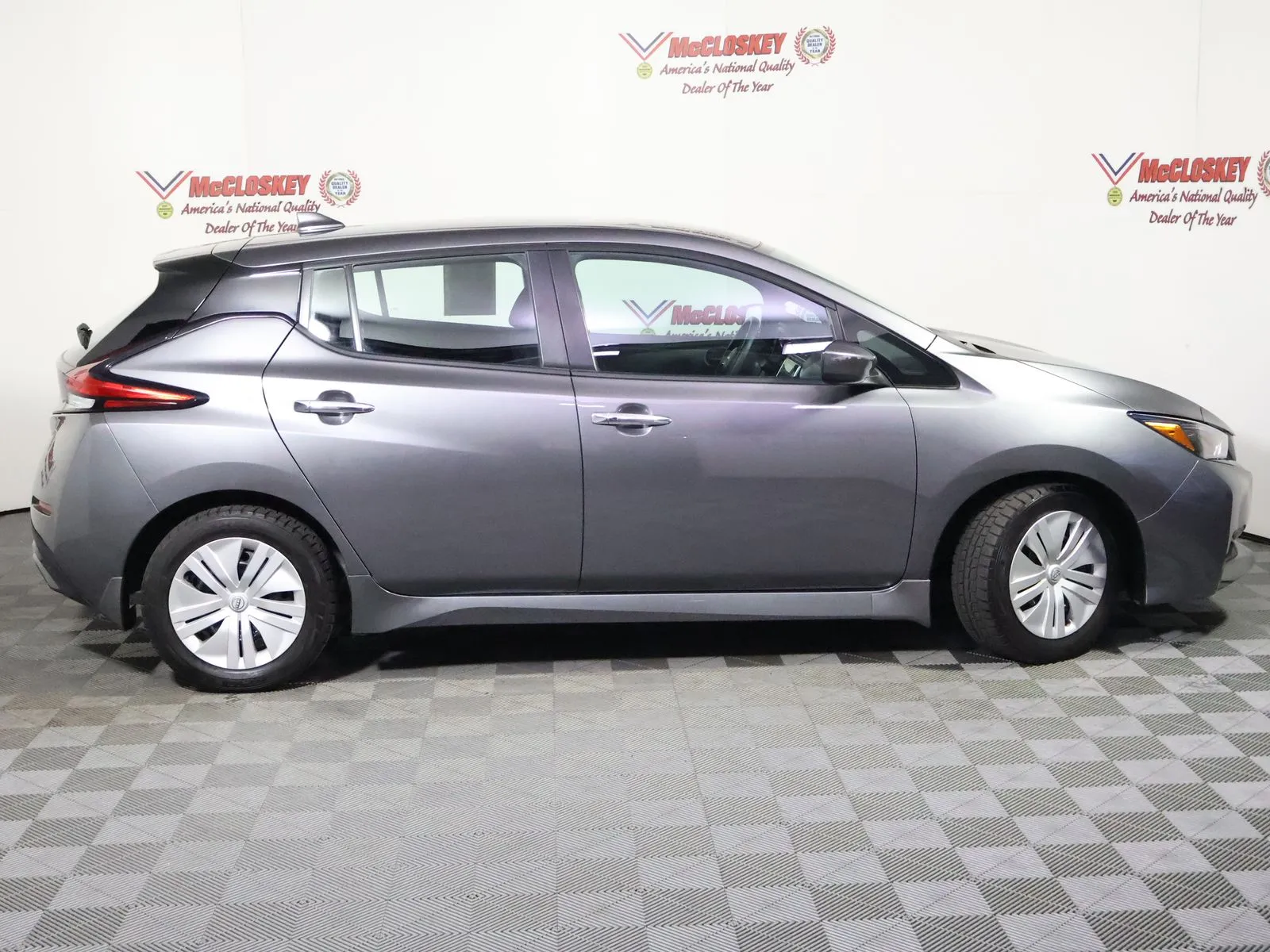 Nissan Leaf photo 3