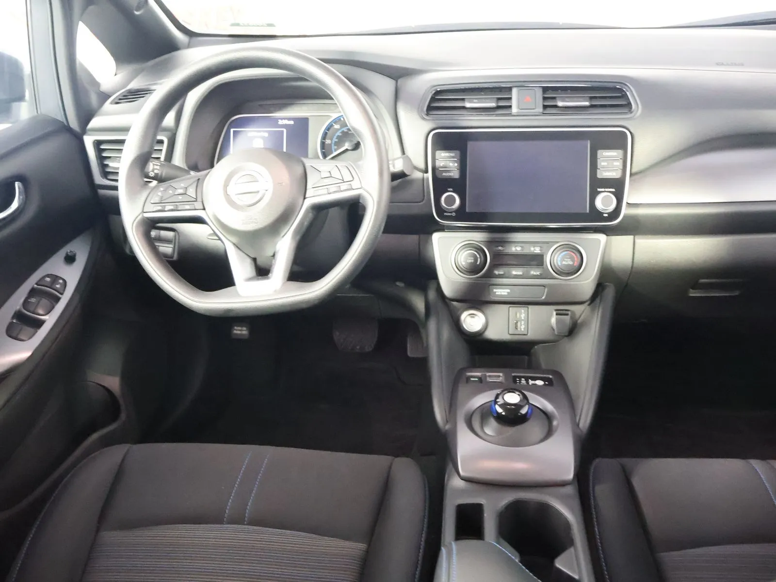 Nissan Leaf photo 27