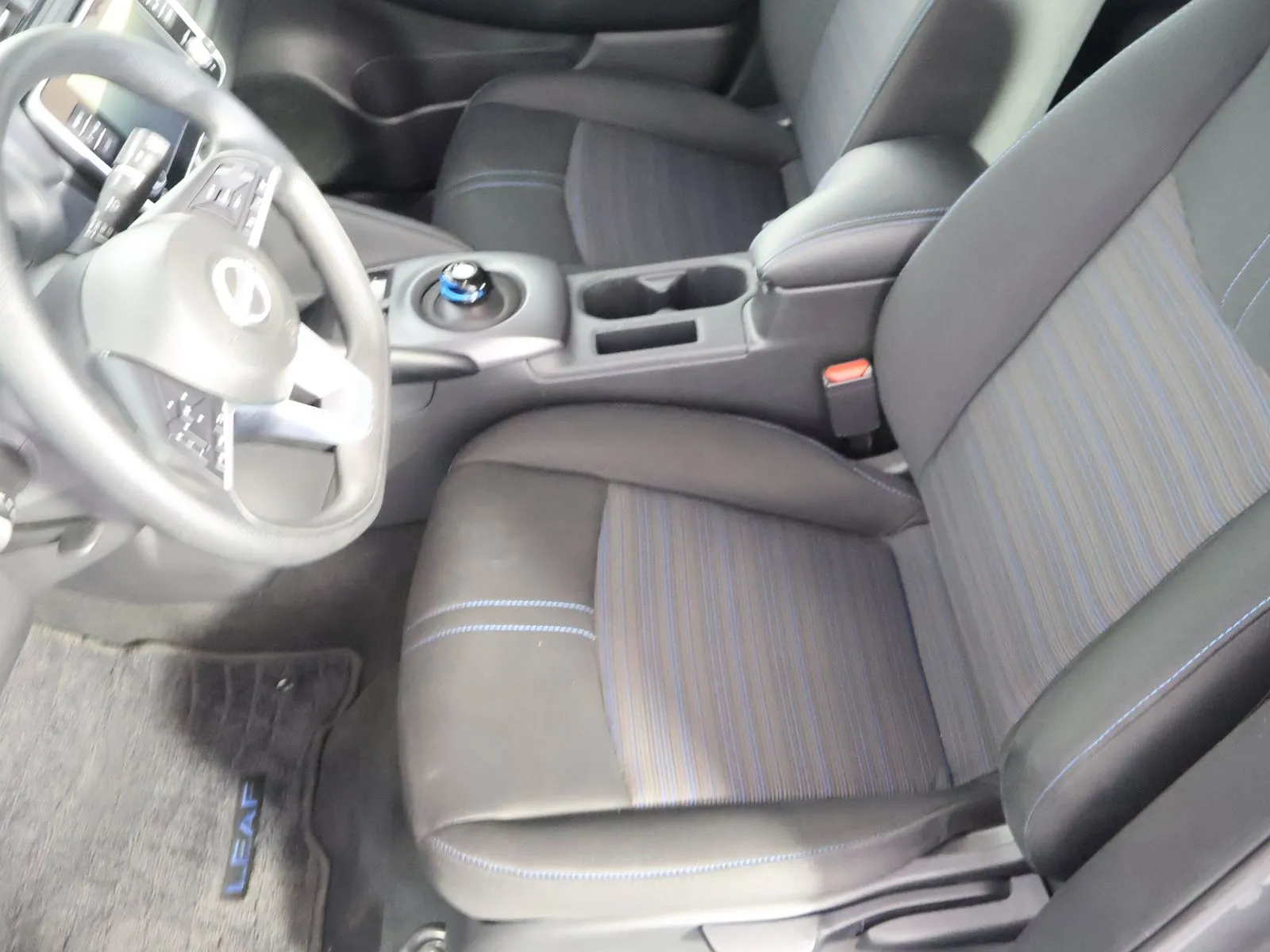 Nissan Leaf photo 24