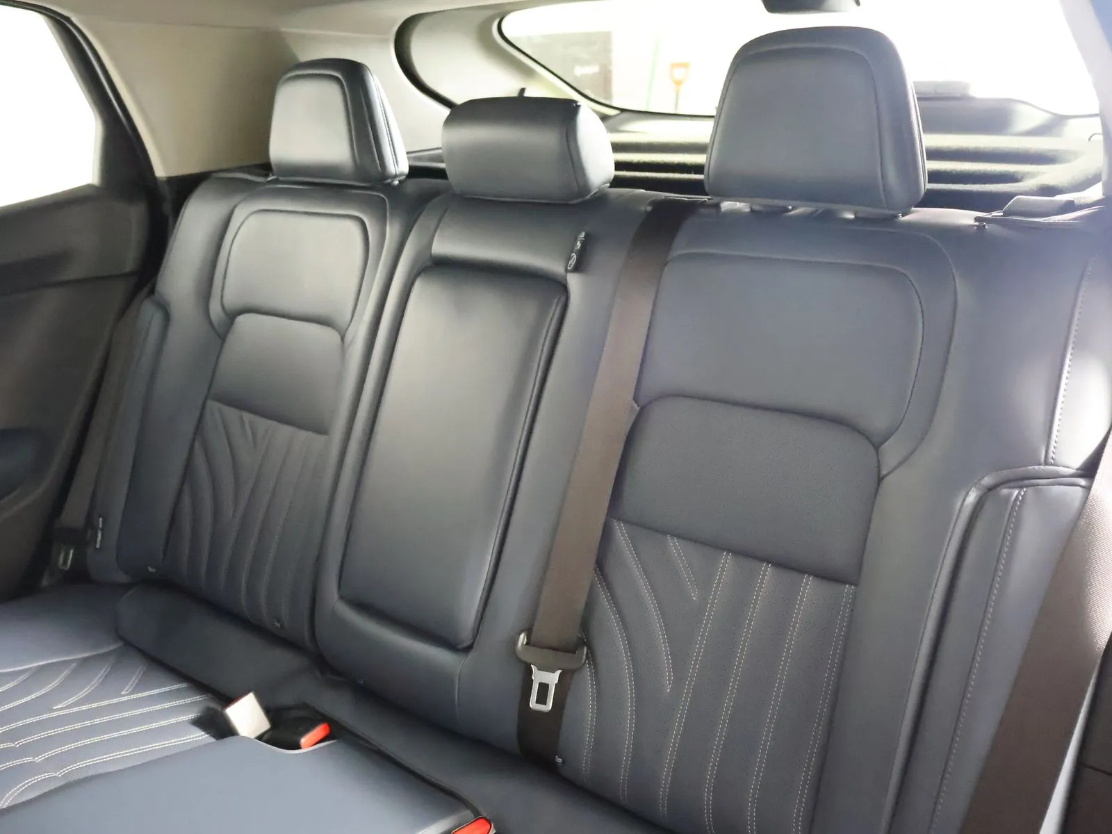 Nissan Ariya photo 41