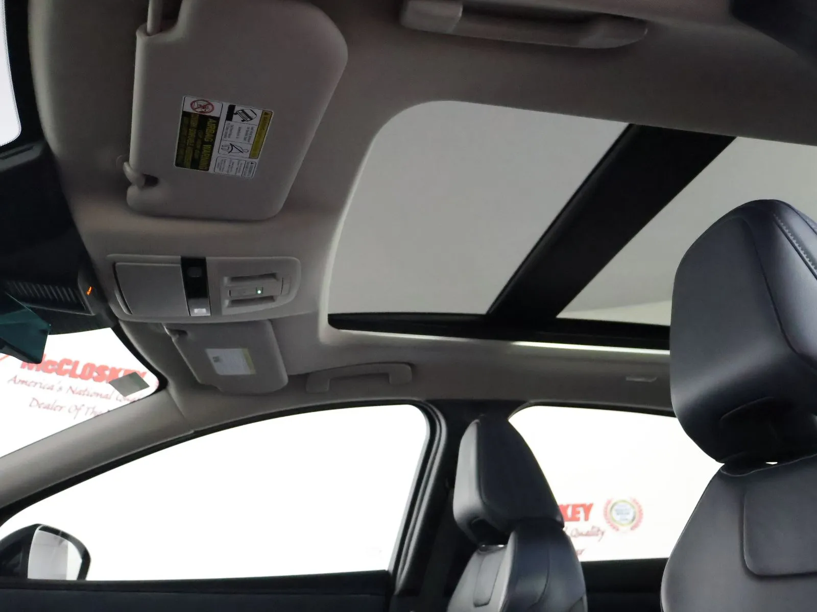 Nissan Ariya photo 37