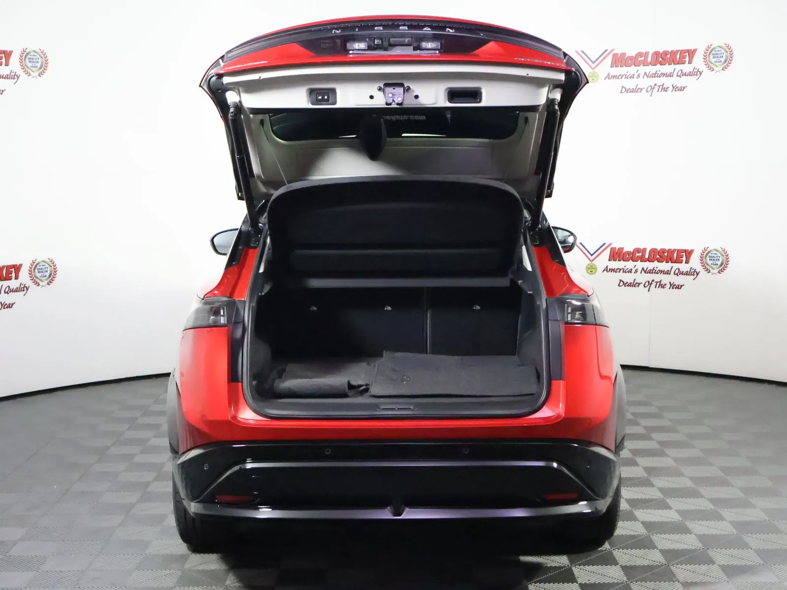Nissan Ariya photo 11