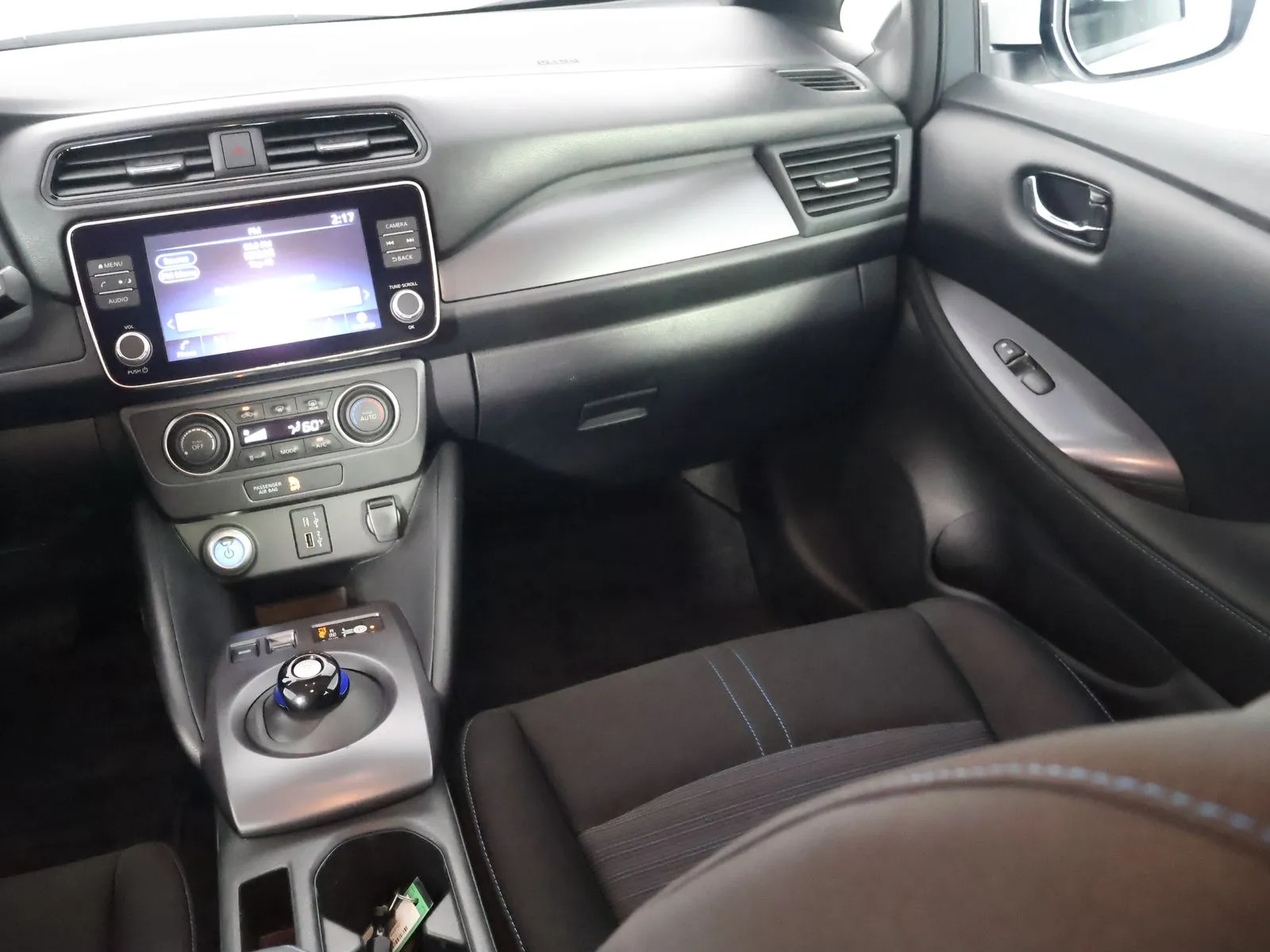 Nissan Leaf photo 30