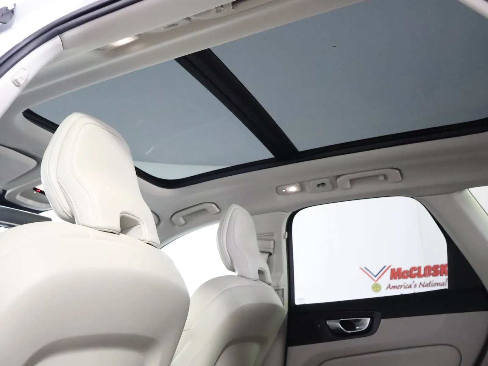 Volvo XC60 photo 44