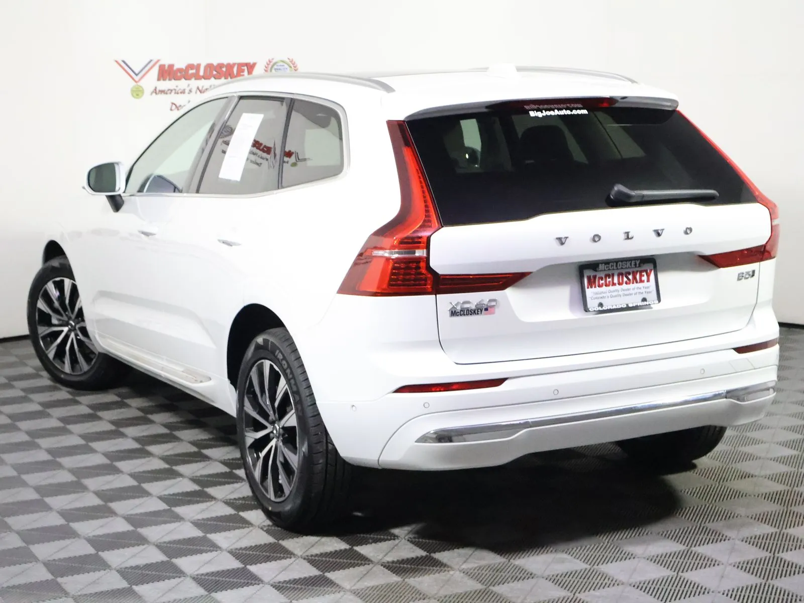Volvo XC60 photo 16