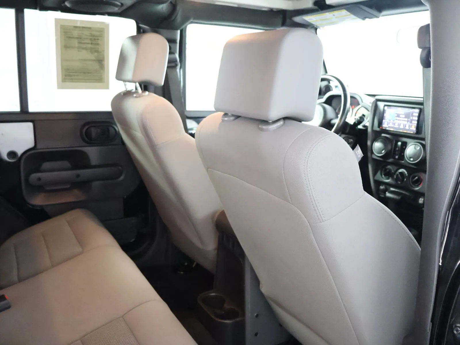 Jeep Wrangler photo 39