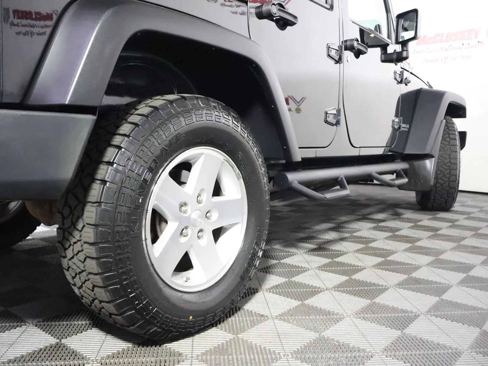 Jeep Wrangler photo 9