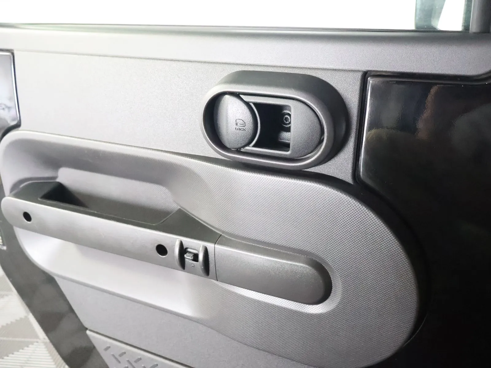 Jeep Wrangler photo 27
