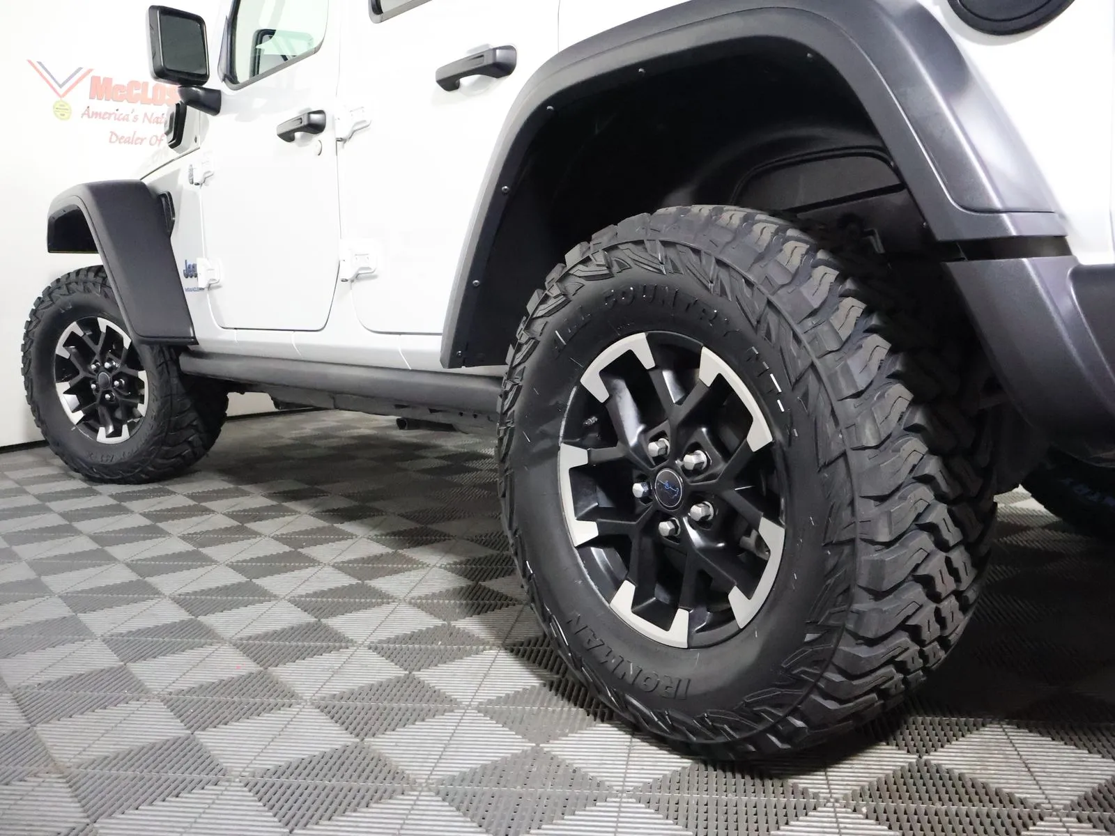 Jeep Wrangler photo 11