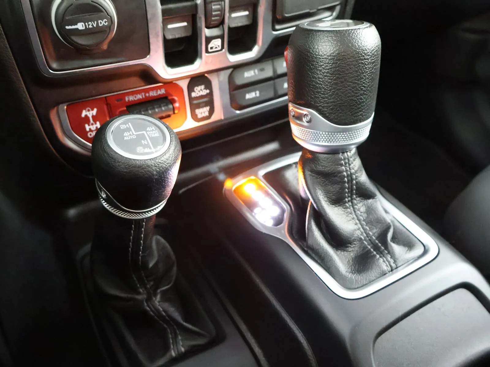 Jeep Wrangler photo 40