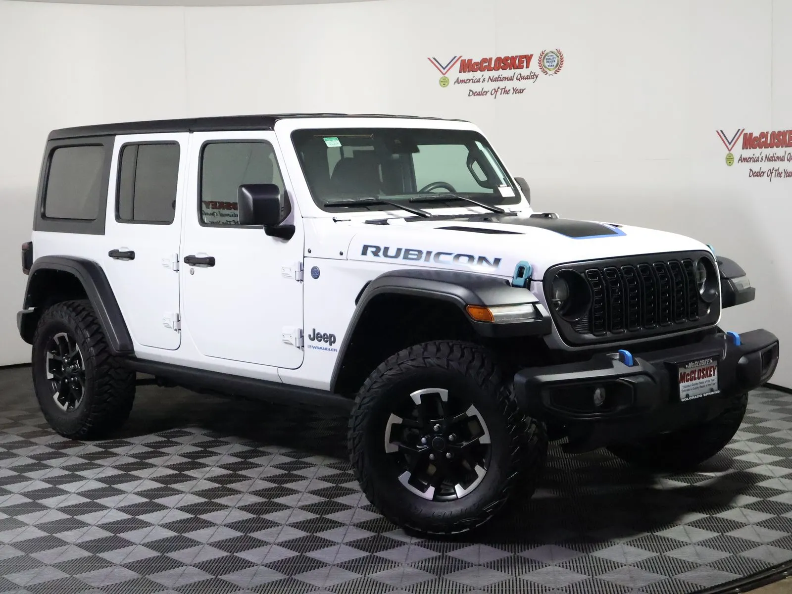 Jeep Wrangler photo 2