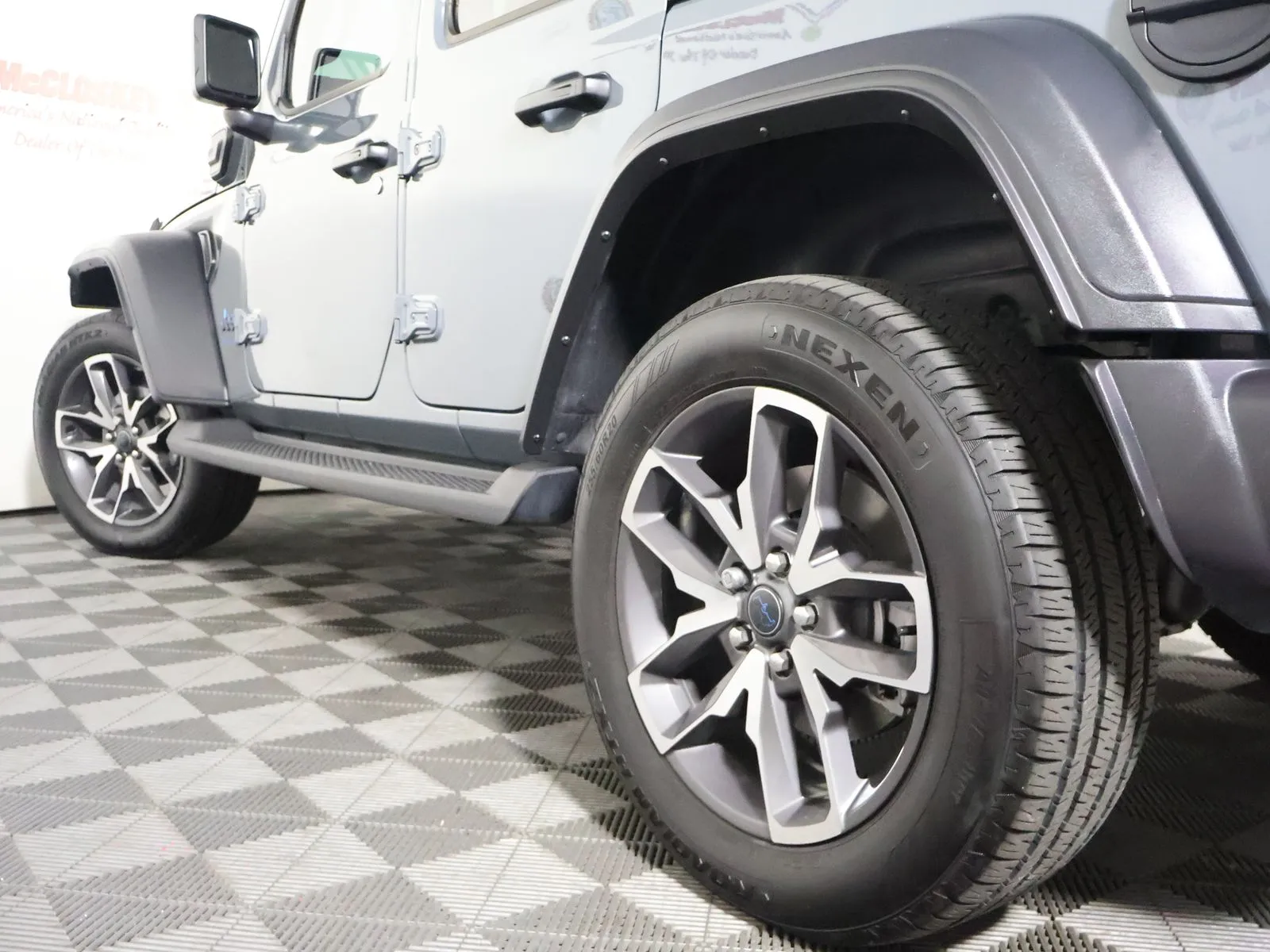 Jeep Wrangler photo 11