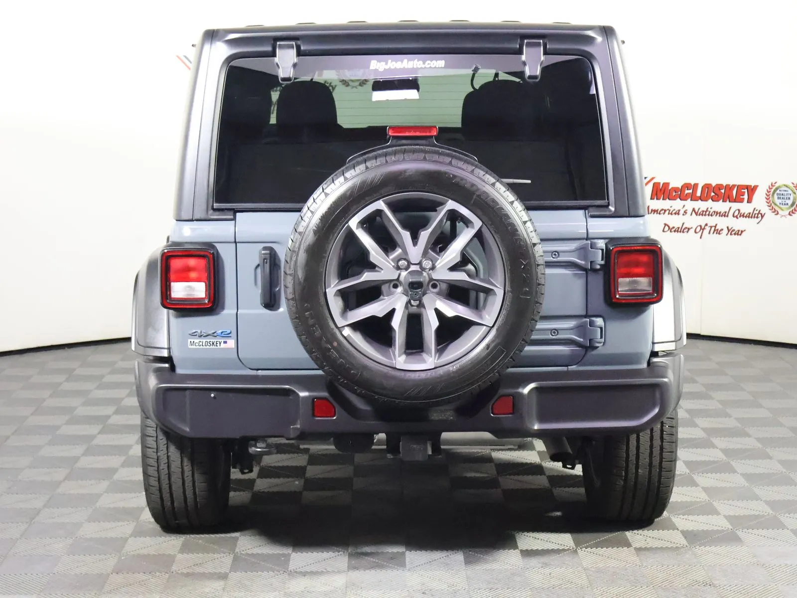 Jeep Wrangler photo 6