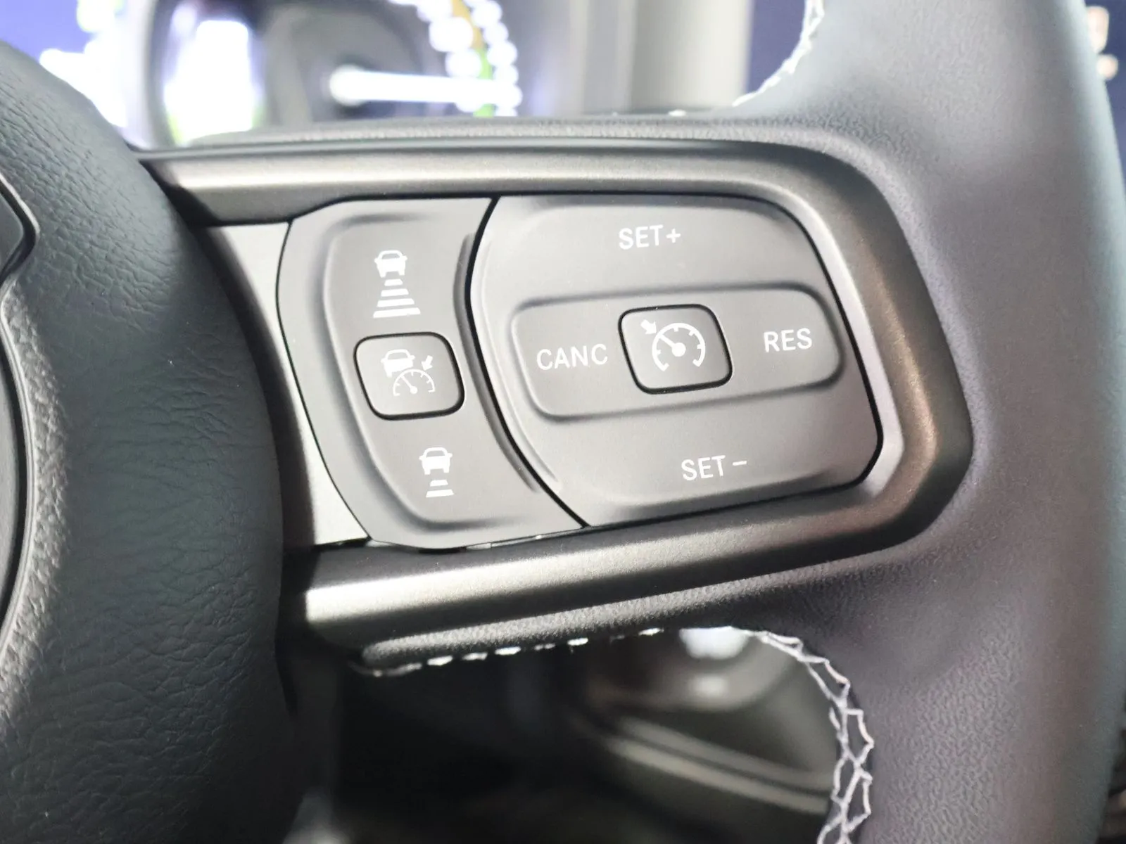 Jeep Wrangler photo 33