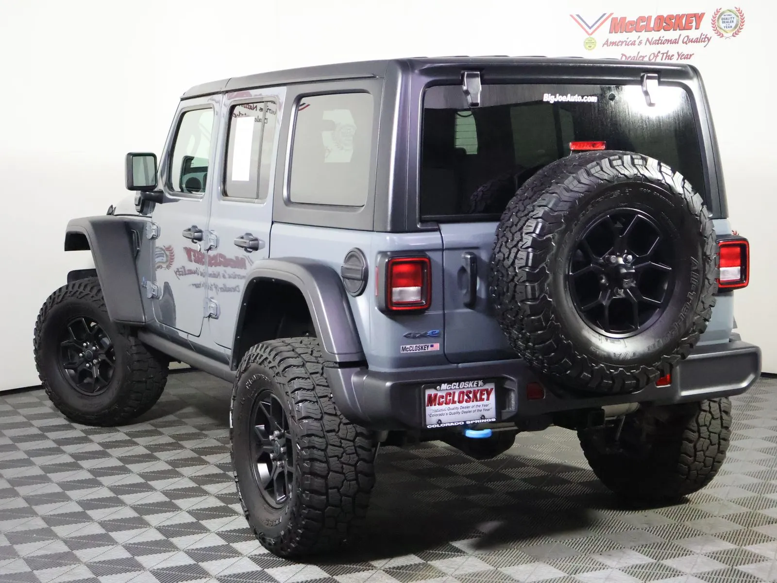 Jeep Wrangler photo 14
